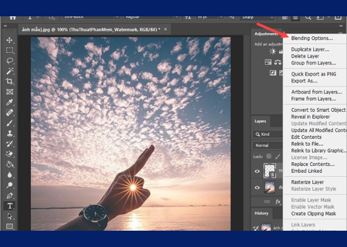 Trong Layers Panel chọn "Blending Options..."