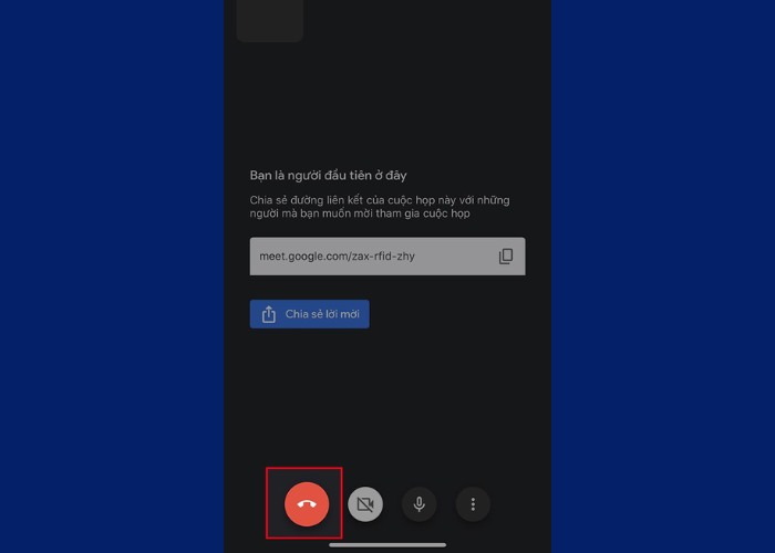 Nhấn vào biểu tượng màu đỏ để kết thúc cuộc