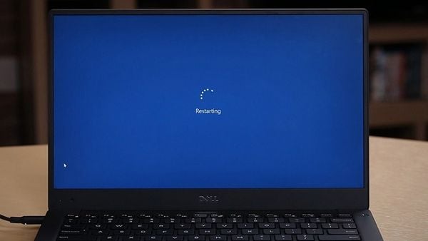tại sao chuột không kết nối được với laptop