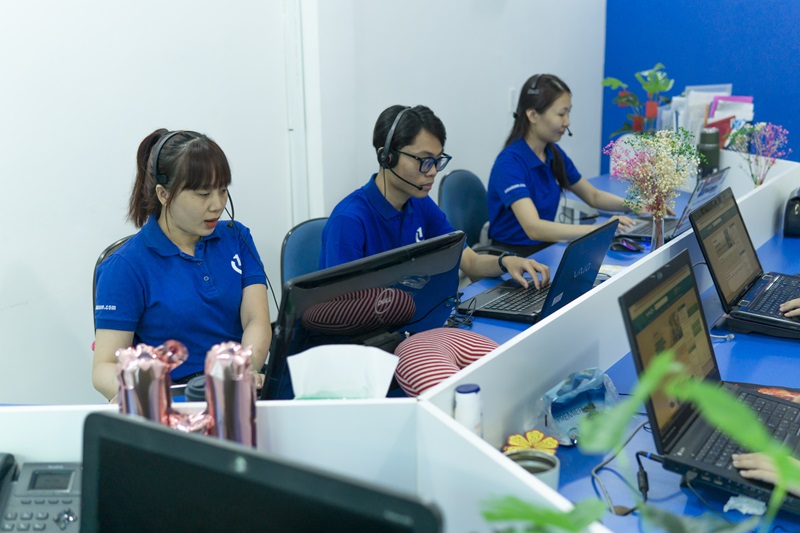 Nhân viên chuyên nghiệp tại Bảo Hành One