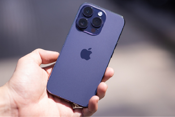 Đặt iPhone tại nước ngoài để lấy hàng sớm