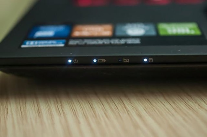 Đèn nguồn laptop