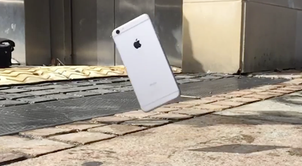 Điện thoại iPhone 6S bị đánh rơi