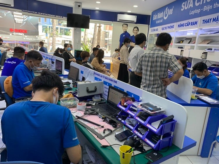 Môi trường làm việc hiện đại tại Bảo Hành One