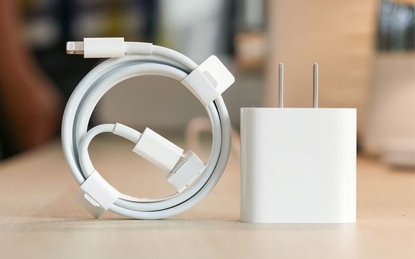 iphone 7 hết pin tắt nguồn sạc không lên