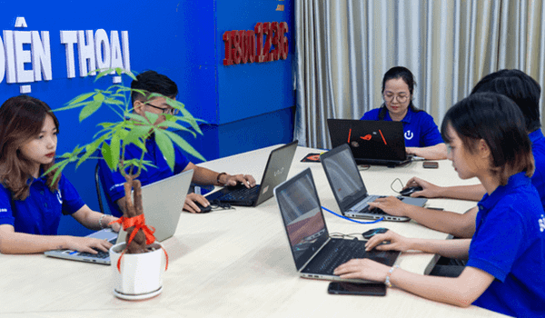 Thay màn hình Samsung S21 Ultra 5G tại Bảo Hành One