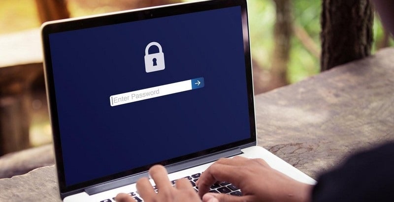 Tại sao cần cài đặt mật khẩu cho laptop