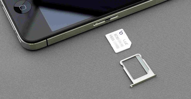 Khe cắm SIM nano của các dòng iPhone thế hệ trước