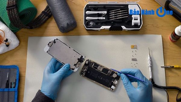 K40 Gaming bị loạn cảm ứng