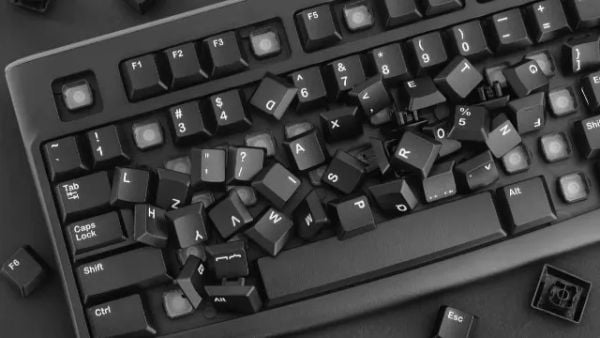 lỗi phím shift trên laptop