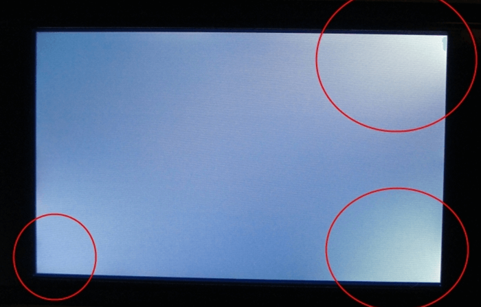 Màn hình laptop HP ProBook thường xuất hiện các đốm đen