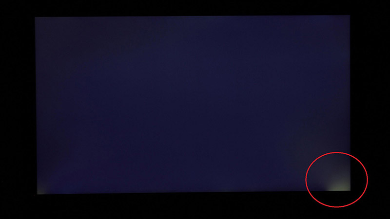 màn hình laptop bị trắng 4 góc nghiêm trọng không