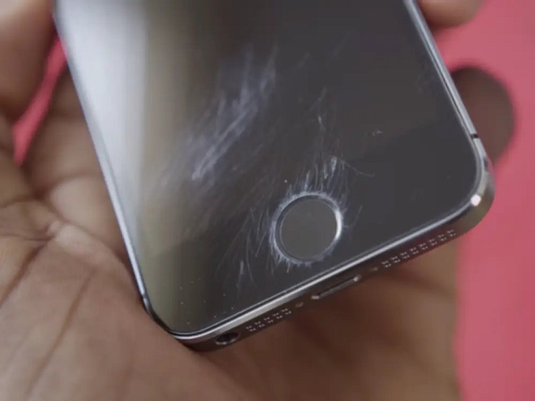 Mặt kính iPhone 6S bị trầy xước