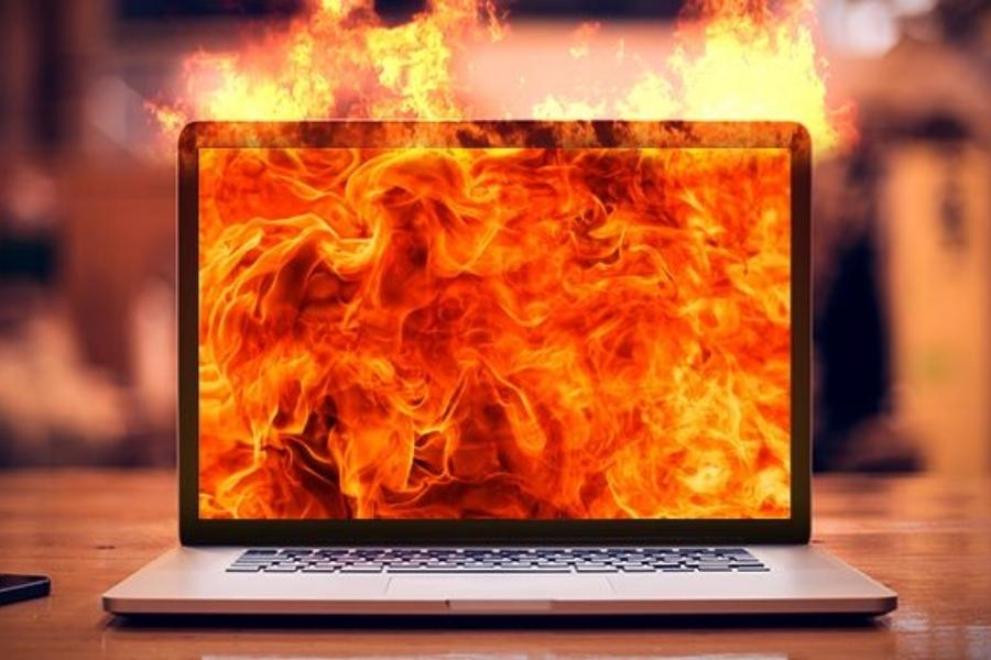 Máy tính bị quá nhiệt trong quá trình sử dụng,