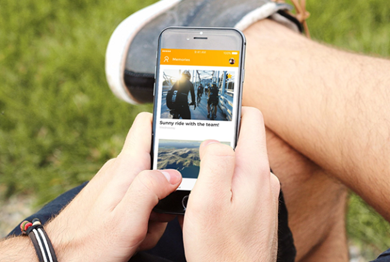 Không sử dụng điện thoại dưới ánh nắng trực tiếp