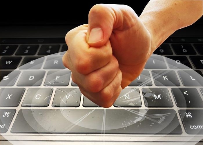 Nguyên nhân bàn phím Acer 4750 bị hỏng