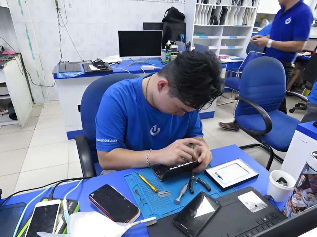 Note 20 Ultra bị sọc xanh