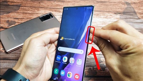 note 20 ultra bị đen màn hình