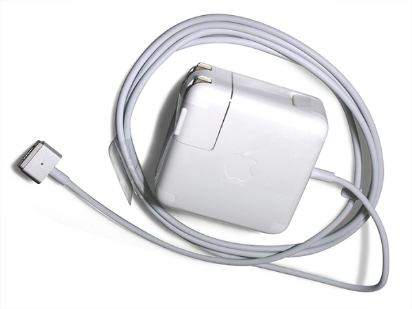 Dây sạc Macbook đã được thay