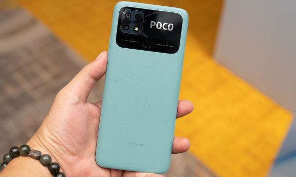 poco c40 có chống nước không