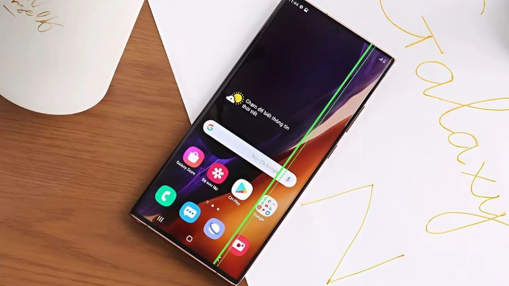 u22-ultra-bi-soc-man-hinh