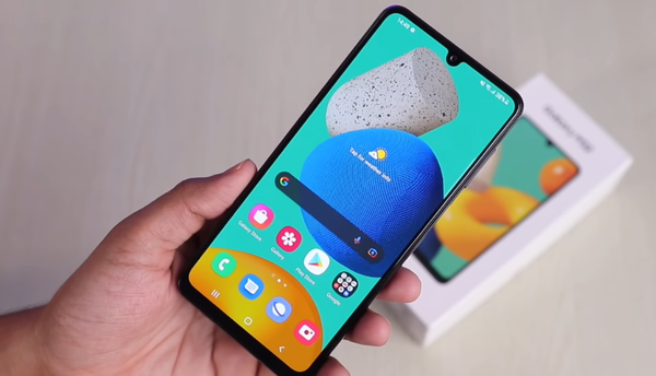 Màn hình Samsung M32 bị nhấp nháy