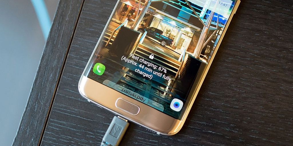 Samsung S7 Edge không lên nguồn