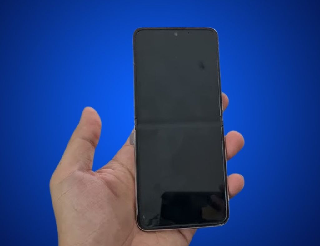samsung-z-flip-khong-len-nguon