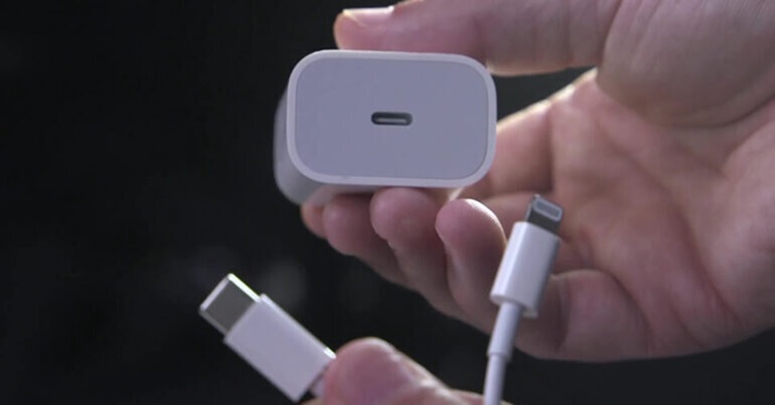 Sử dụng bộ sạc, cáp sạc chính hãng của Apple