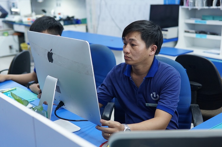 Đội ngũ nhân viên chuyên nghiệp tại Bảo Hành One