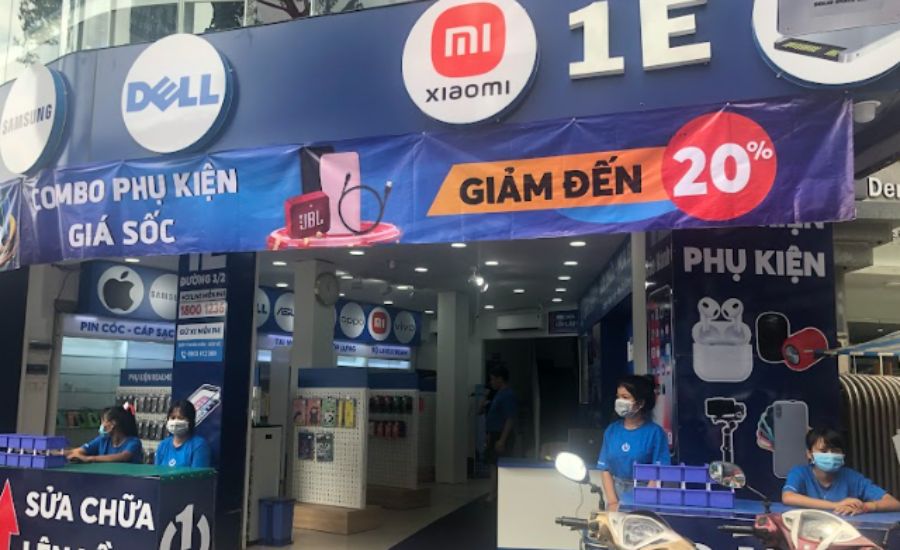 Thay-ep-mat-kinh-Samsung-Galaxy-S22-5G