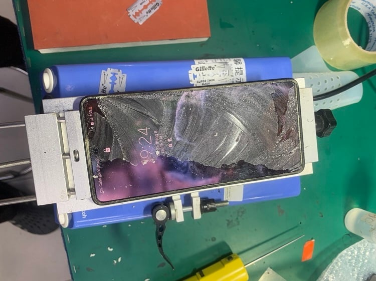 Cam kết thay màn hình Oppo chất lượng cao