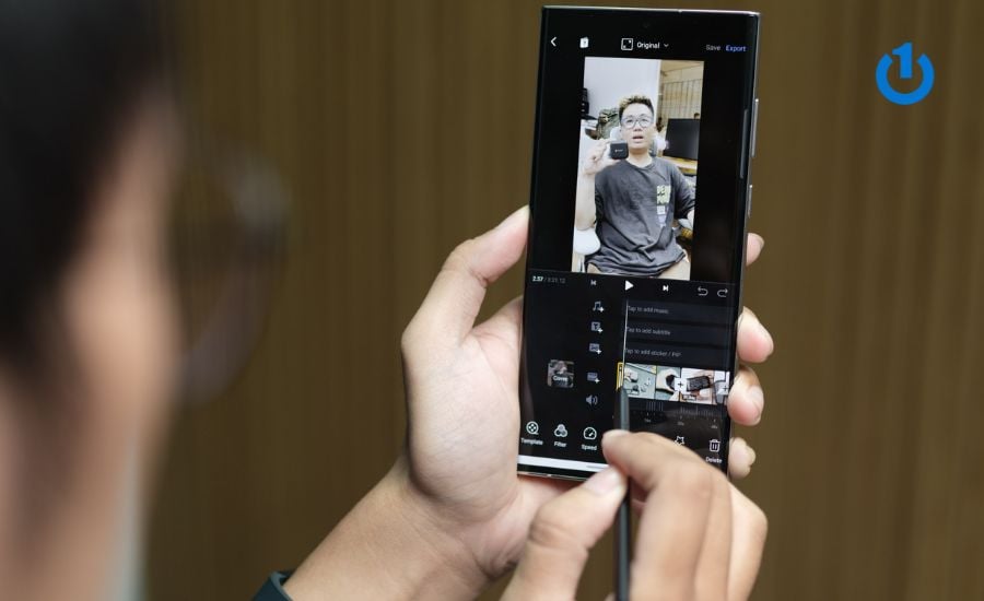 Thay-pin-Samsung-Galaxy-Z-Flip4-5G