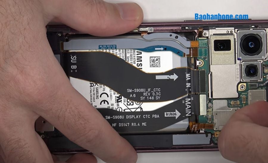 Thay-pin-Samsung-Galaxy-Z-Flip4-5G