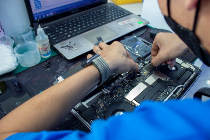 thay mainboard macbook pro a1278