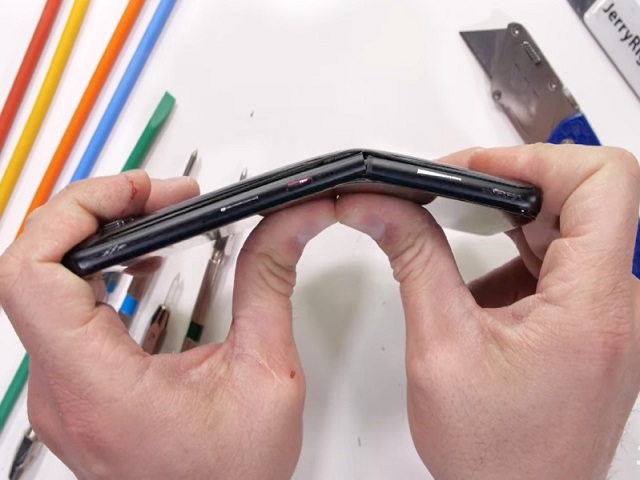 Những nguyên nhân khiến màn hình điện thoại Asus Rog Phone 2