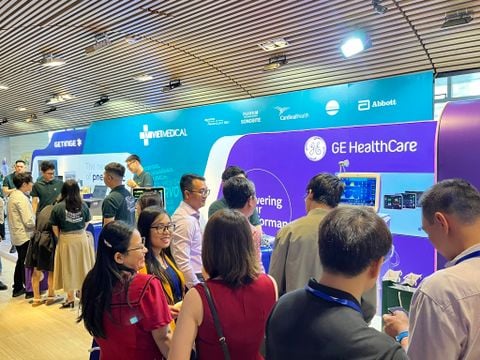 VIETMEDICAL ĐỒNG HÀNH CÙNG HỘI NGHỊ HỒI SỨC CẤP CỨU TOÀN QUỐC 2025 TẠI KHÁNH HÒA