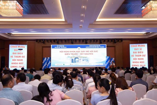 “Hội nghị khoa học Gây mê Hồi sức Miền Trung - Tây Nguyên năm 2019” vừa được tổ chức vào ngày 22/6 tại Thành phố Đồng Hới – Quảng Bình