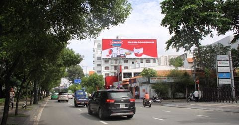 Bạn đã biết gì về kích thước biển bảng quảng cáo ngoài trời tại Việt Nam chưa?