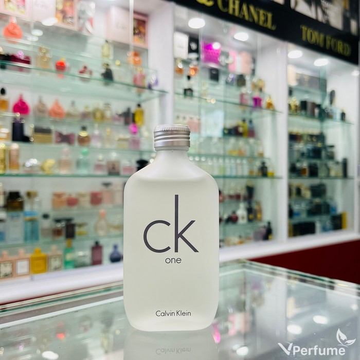Thiết kế chai nước hoa CK One