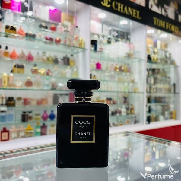 Thiết kế chai nước hoa Chanel Coco Noir