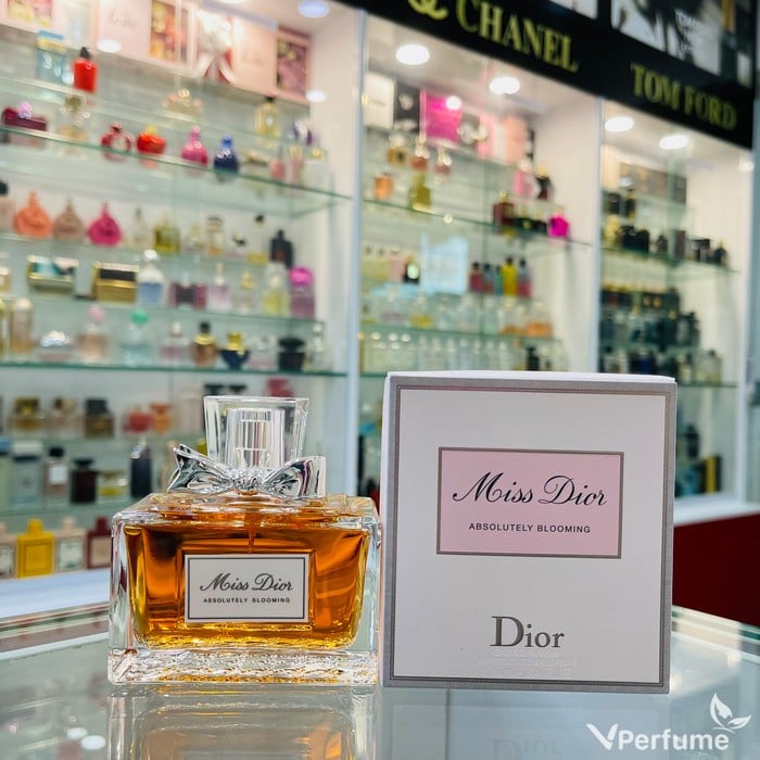 Nước hoa nữ Miss Dior Absolutely Blooming