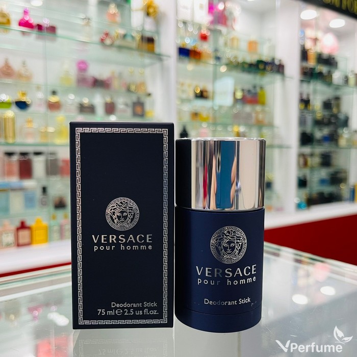 Công dụng vượt trội của lăn khử mùi nam Versace Pour Homme