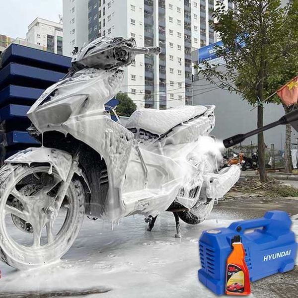nước rửa xe máy
