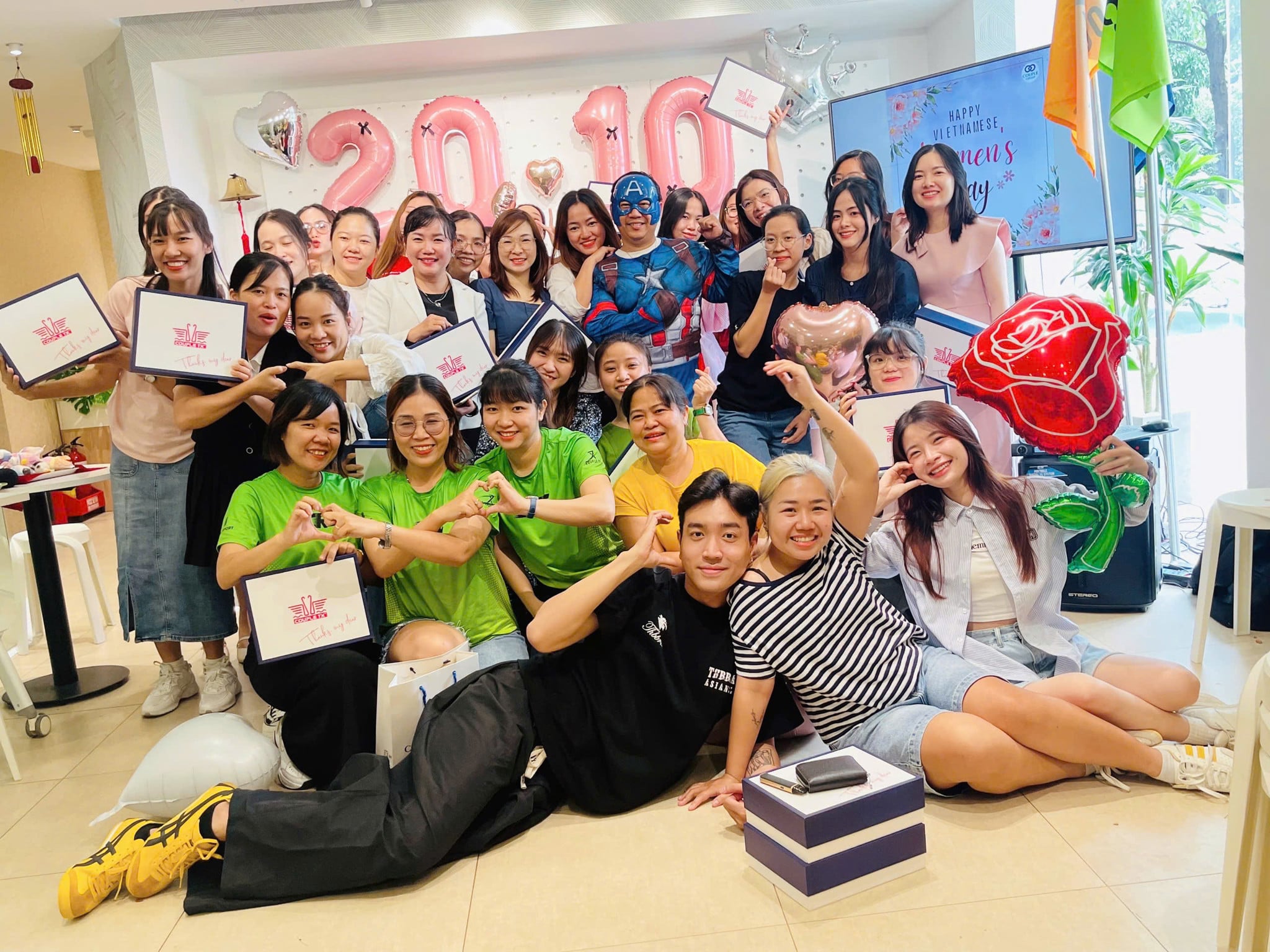 20-10 xinh tươi rạng ngời