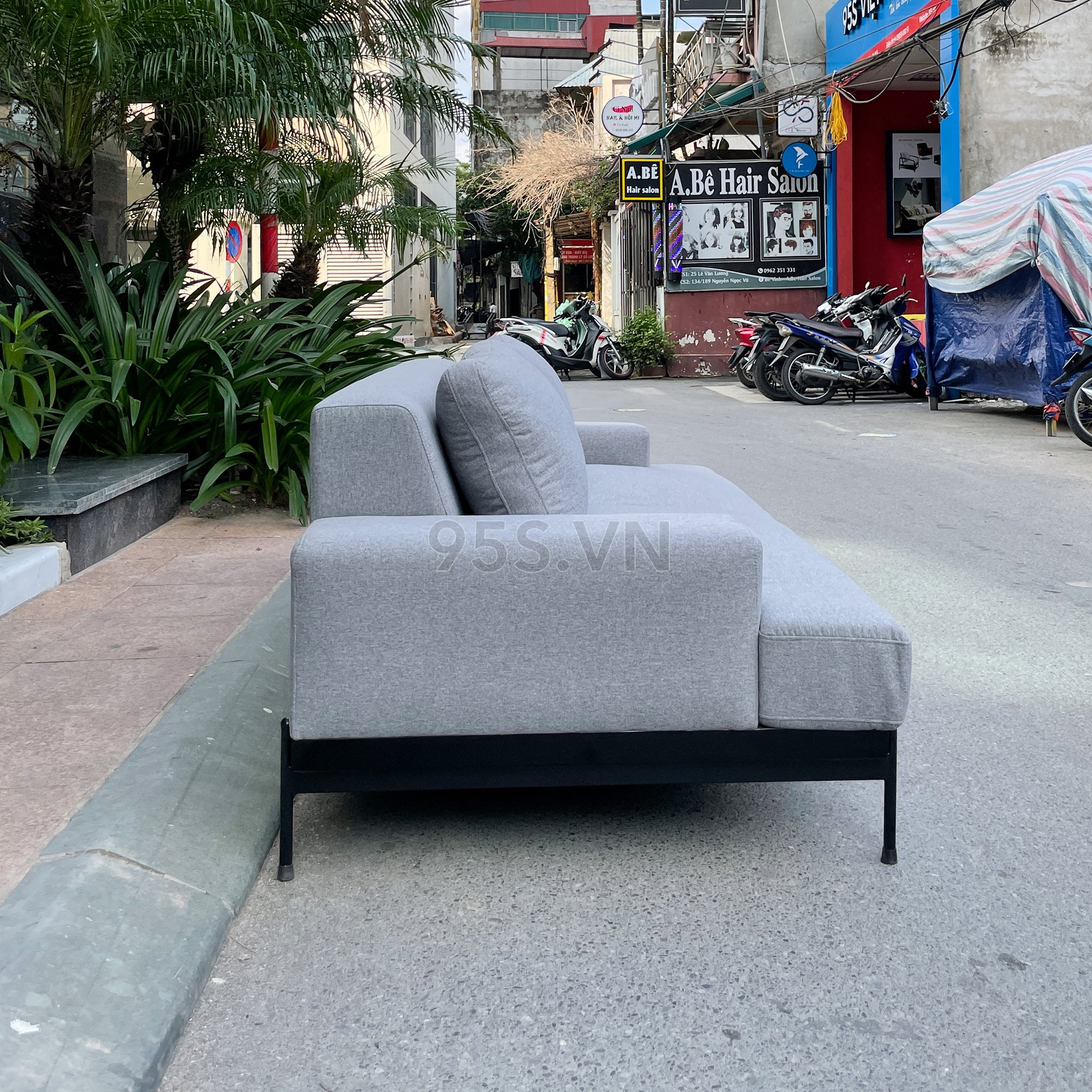Ghế-sofa-văng-rivera-phong-cách-ý-hiện-đại