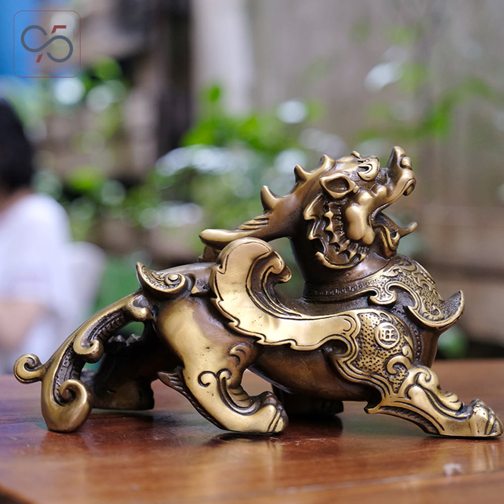 Tượng-đồng-tỳ-hưu-vàng-decor-trang-trí-để-bàn-cao-cấp