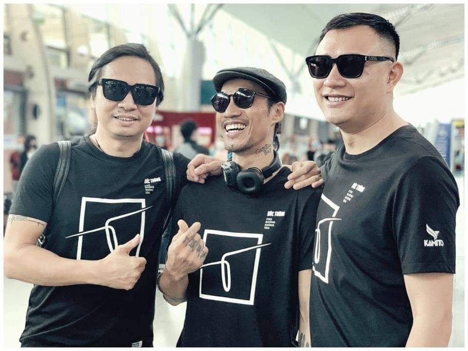 KAMITO ĐỒNG HÀNH CÙNG BAN NHẠC BỨC TƯỜNG TRONG ALBUM MỚI 