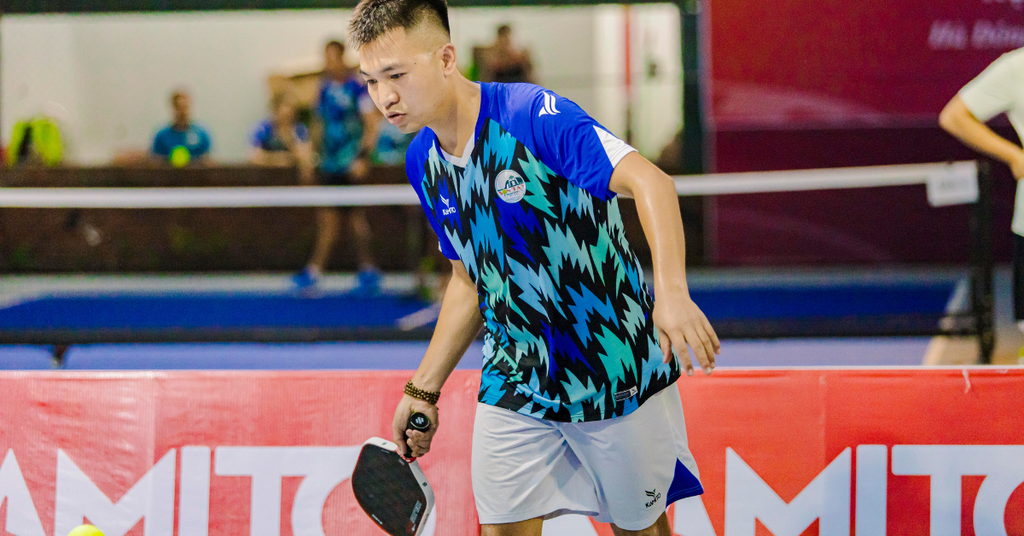 Tại Sao Cú Giao Bóng Lại Quan Trọng Trong Pickleball?