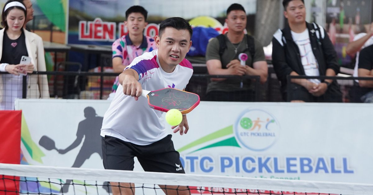 Cách thực hiện Kỹ thuật Backhand Pickleball Flick dễ hiểu nhất